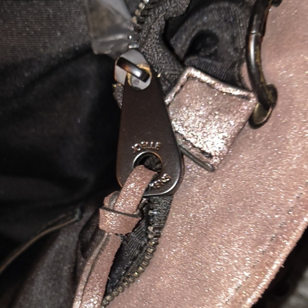 Dang Near New Joelle Hawkens Metallic Leather Tote! - Picture 5 of 10